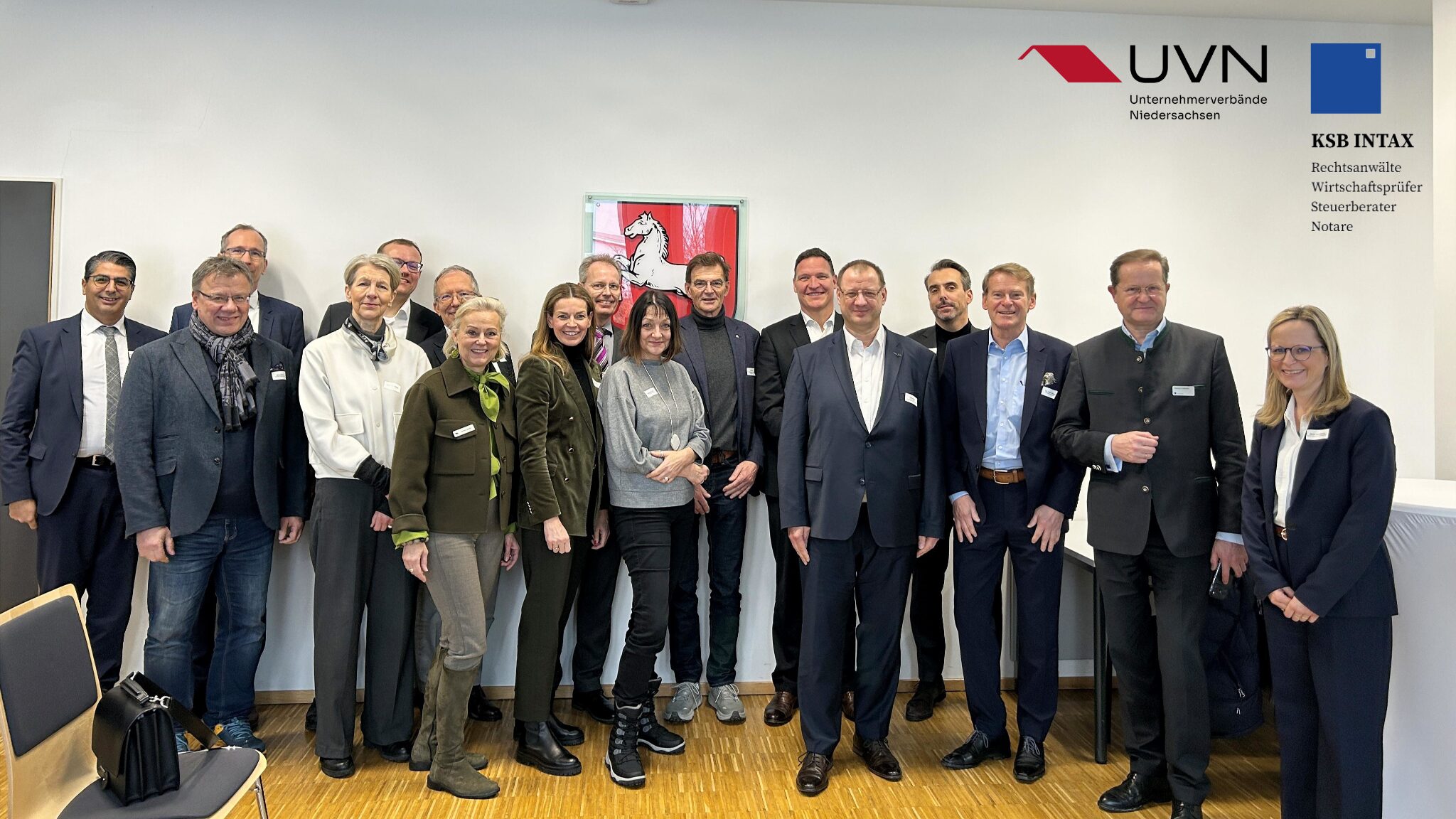 UVN-Besuch Finanzgericht mit Logo